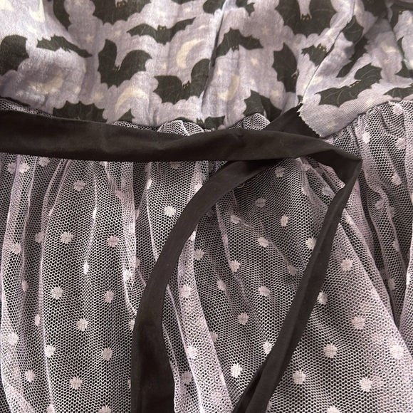 Bella & Omi girls 8 Matching Bats with tulle dress & bloomers set - Picture 4 of 5